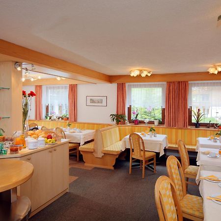 Alpshotel Bergland 프펠데르스 외부 사진